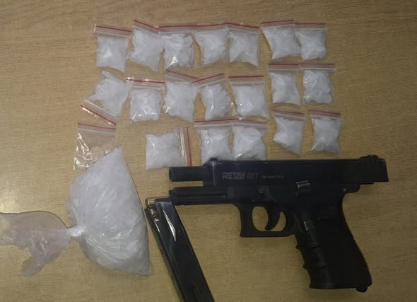 Mandrax tablets and tik confiscated at Beaufort West in the Central Karoo during an early morning targeted operation