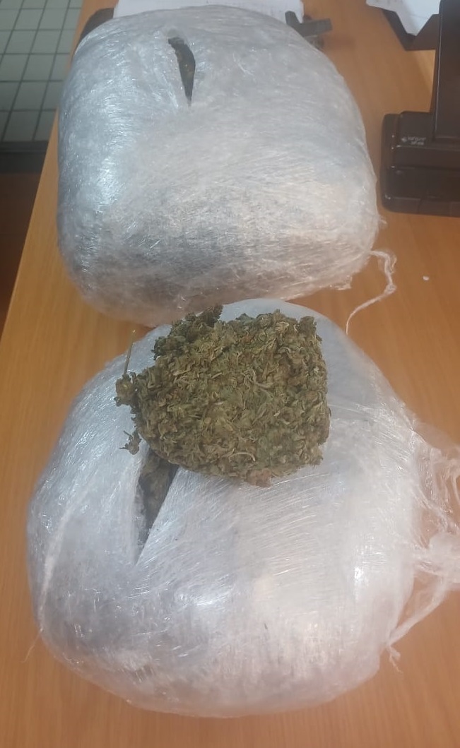 Central Karoo Flying Squad members confiscated drugs estimated at R56 000 in Prince Albert