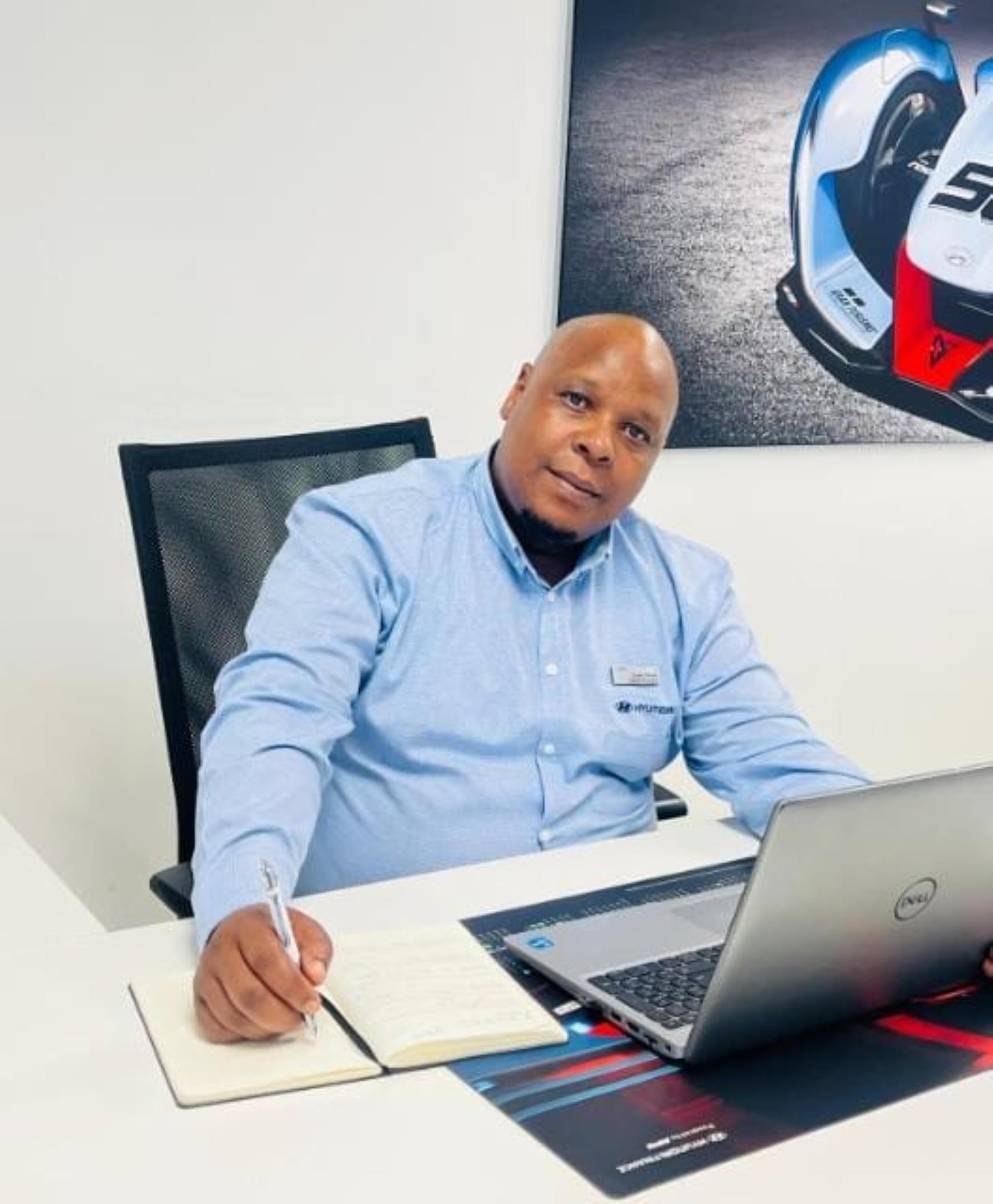 From Security Guard to Vegetables Seller to Top Dealer Principal: Hyundai Benoni's Zweli Sibiya Drives Inspirational Success Story