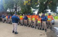 Festive season public transport operation on the R562 near Tshumulani Mall