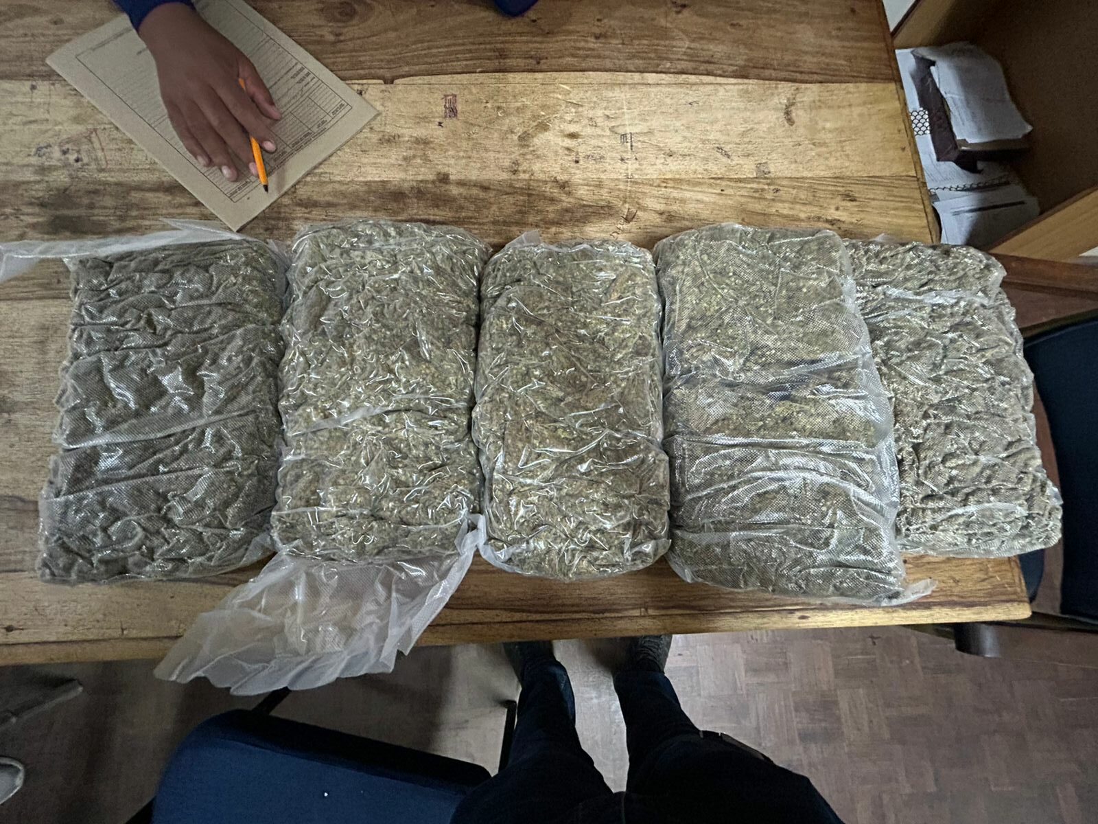 SAPS confiscate unlicenced firearm and dagga in Eagle Park and Robertson