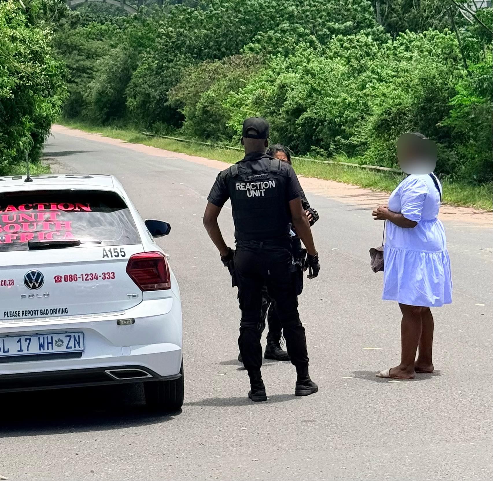 Female Robbed Of Cellphone: Canelands - KZN