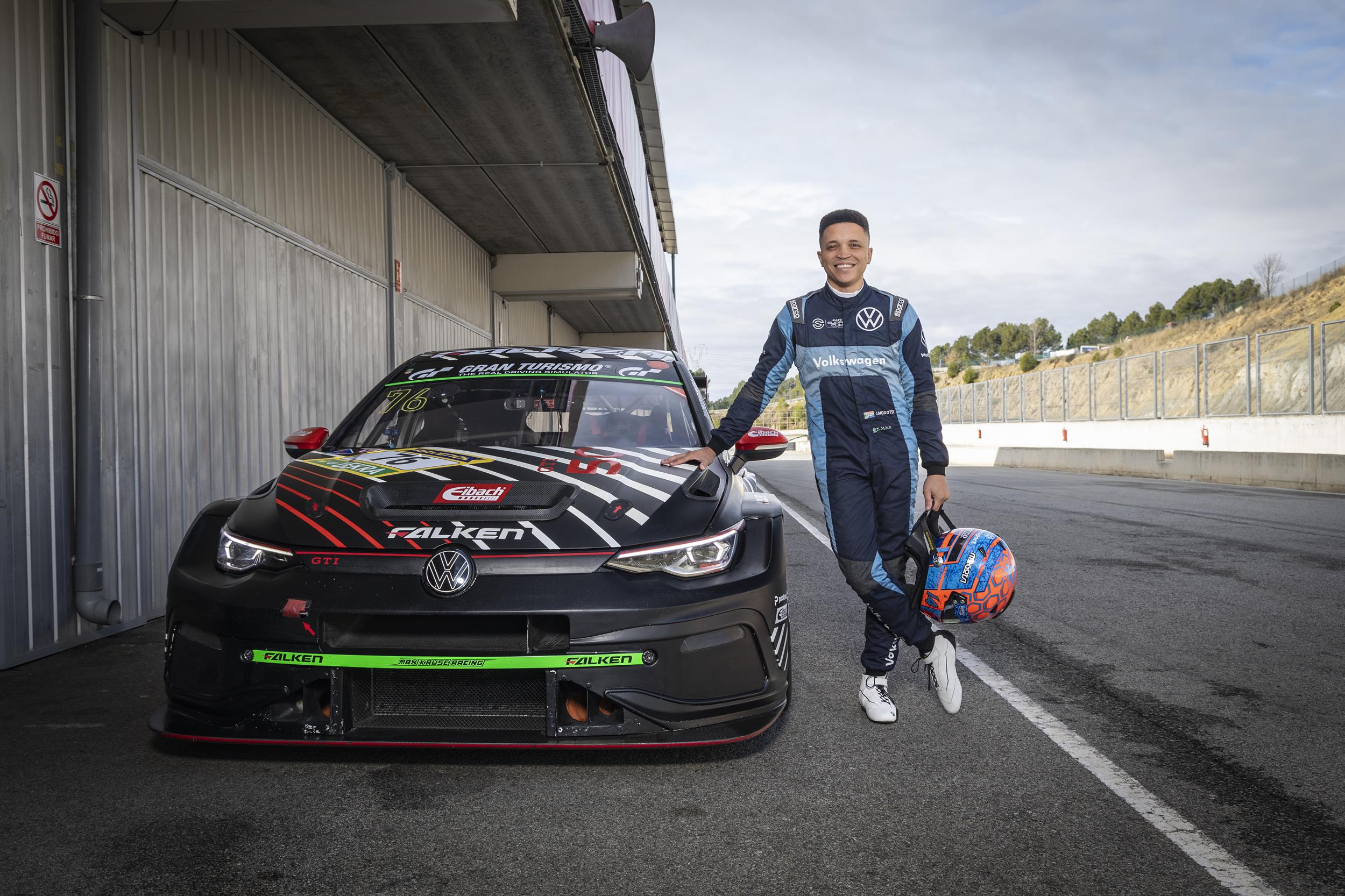 Jonathan Mogotsi for Nürburgring 24-Hour