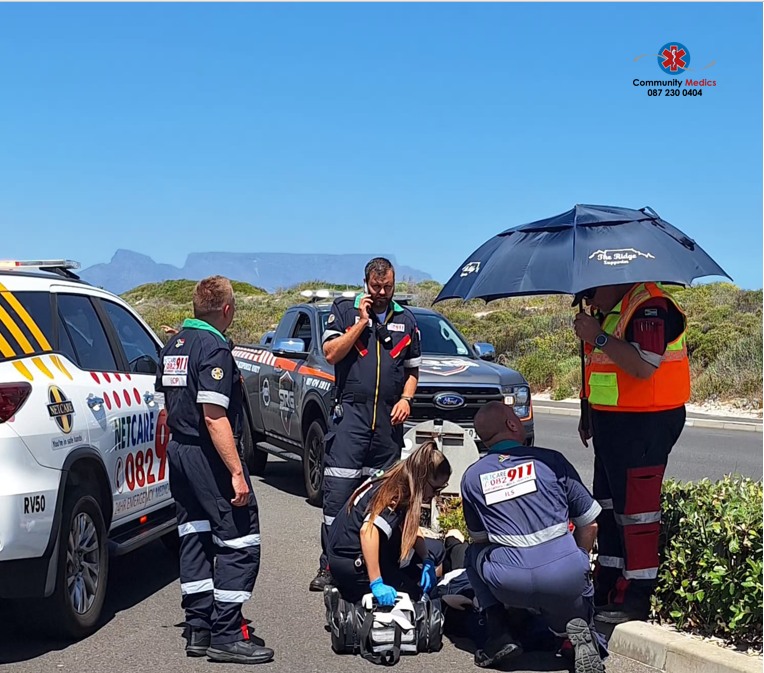 Two patients were injured after falling off a motorbike, Bloubergstrand