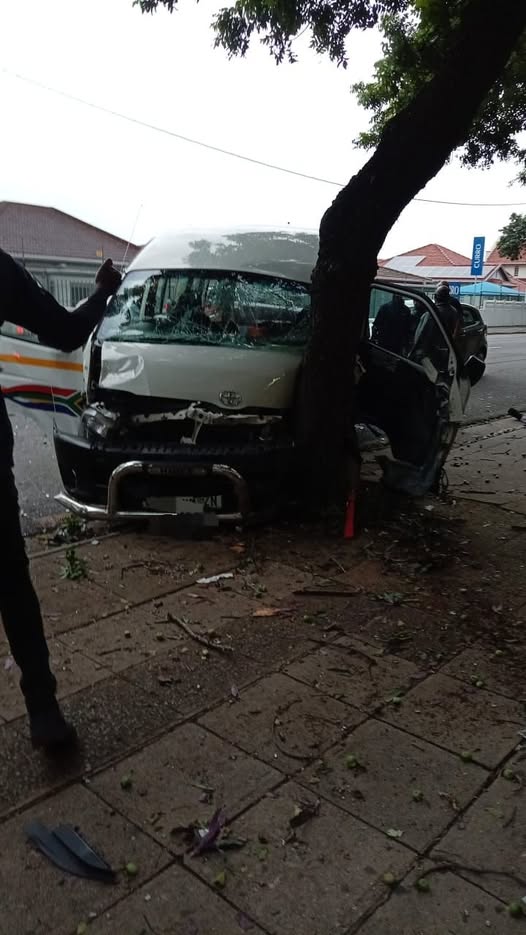 A taxi crash has occurred on Windermere Road in the vicinity of Windermere Centre