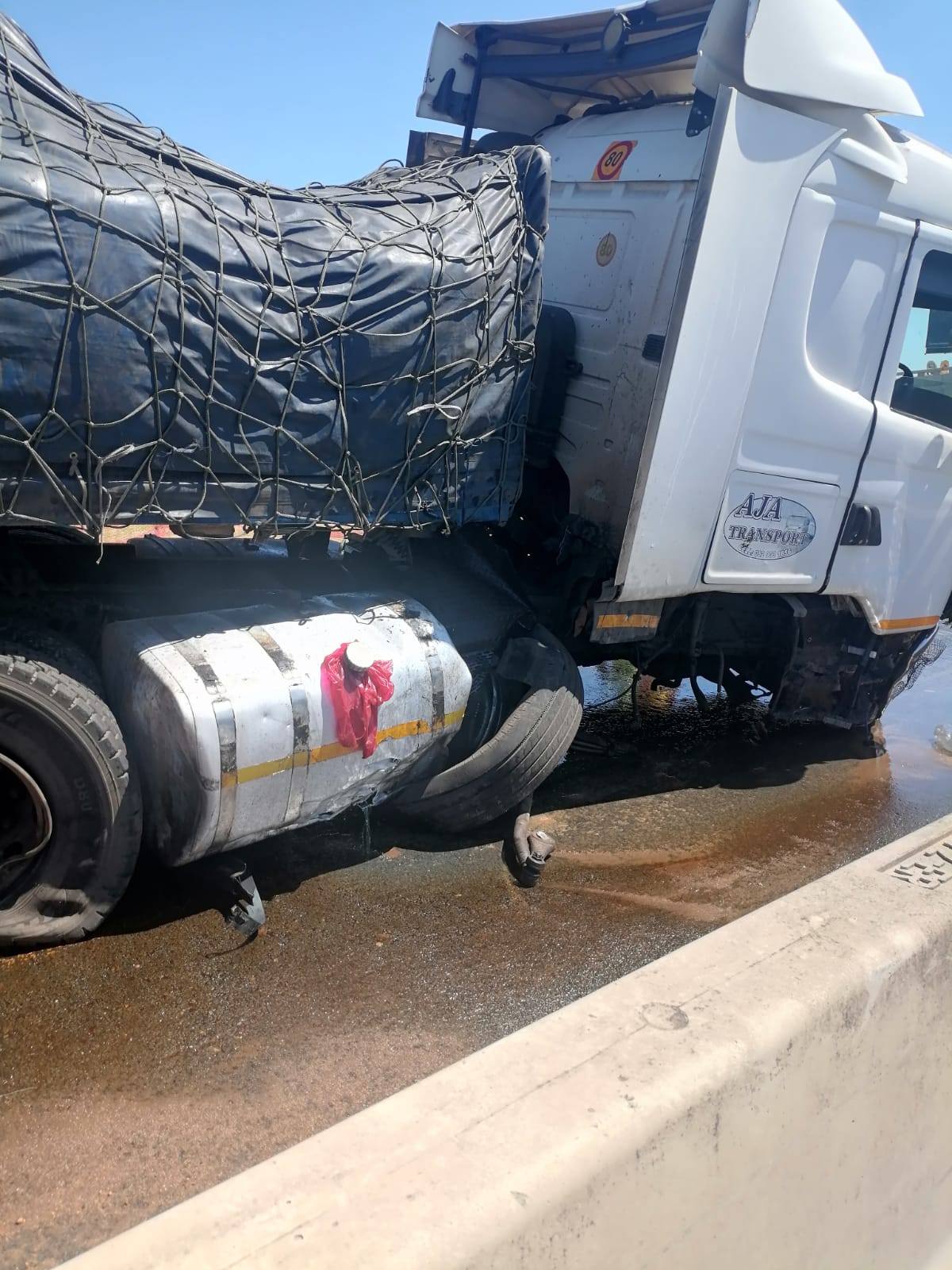 Motorists are advised of a truck crash with oil spillage on the N2 Northbound near Wandsbeck