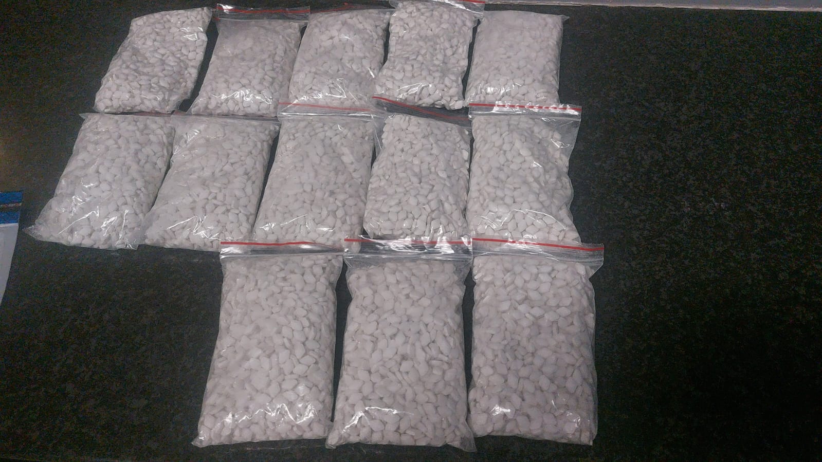 Female bus passenger arrested in the possession of drugs, Somerset West