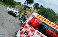 A car and a bakkie collided in Chatsworth