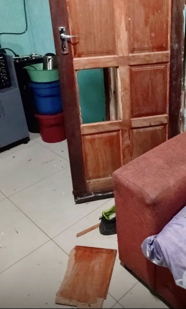 Armed Suspects Invade Home & Steal Bakkie: Zwelisha - KZN
