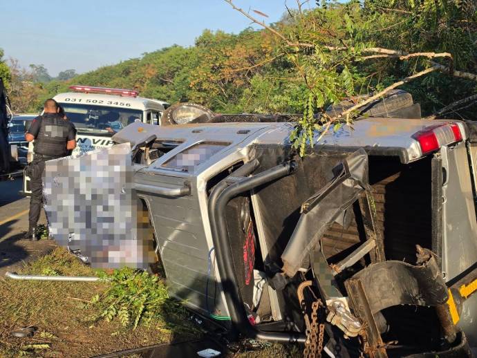 Pedestrian critical following secondary crash on the M27, Waterloo, Verulam