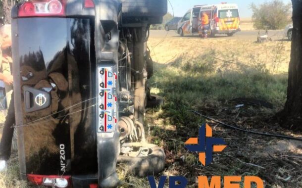 VR Medical responded on the N6 about 11km out of Bloemfontein for a vehicle rollover
