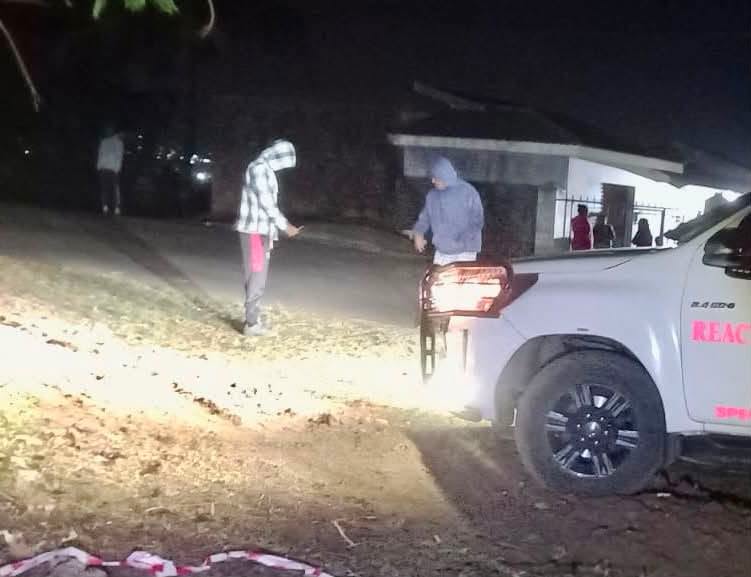 Shots Fired During Bakkie Hijacking: Tea Estate - KZN